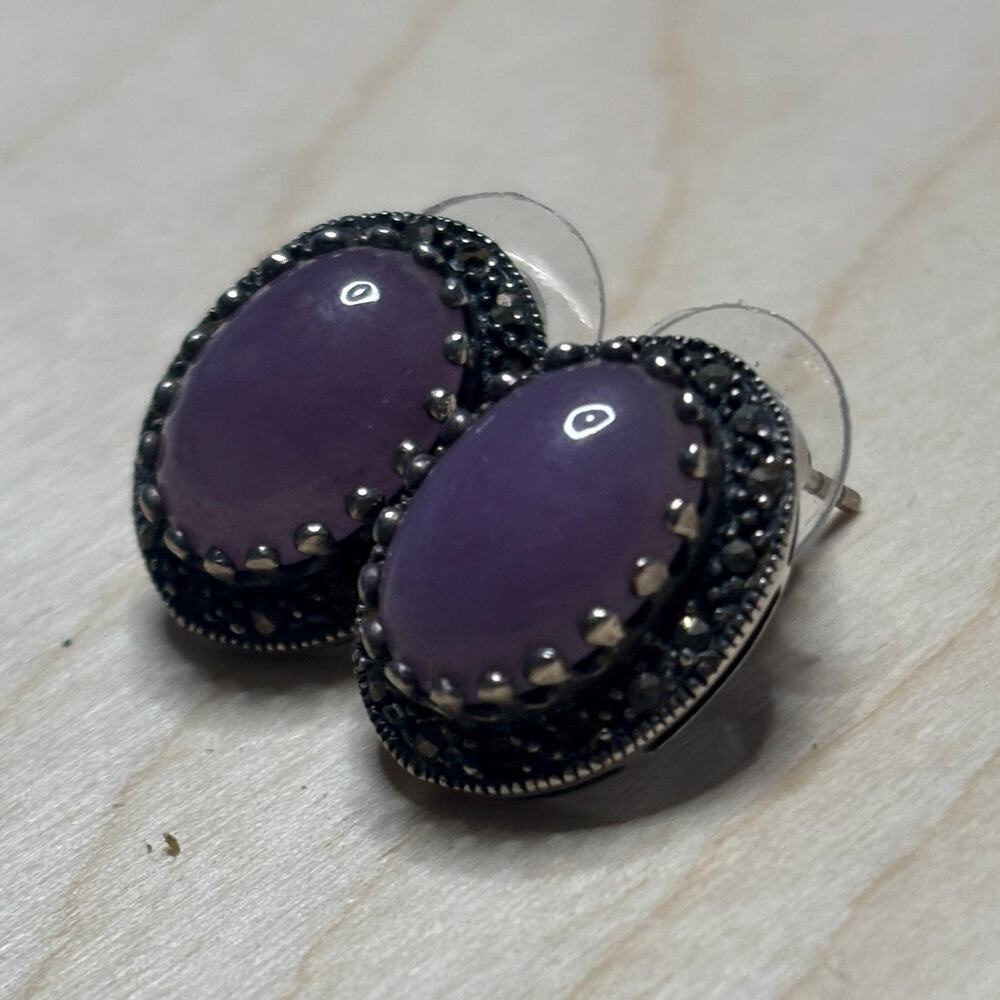 Vintage 925 Sterling Silver Lavender Jade Marcasite Oval Stud Earrings - Picture 2 of 6